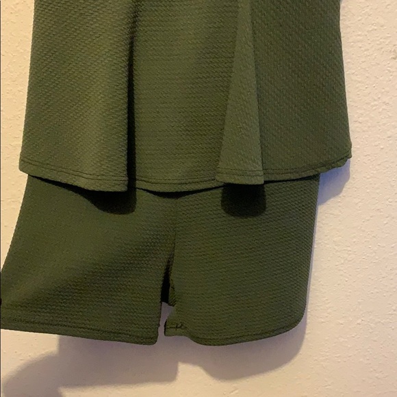 Navy green romper - Picture 3 of 5